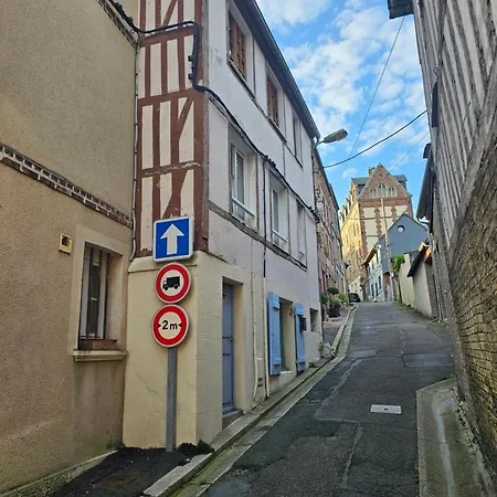 Petit Duplex Apartment Honfleur Exterior photo